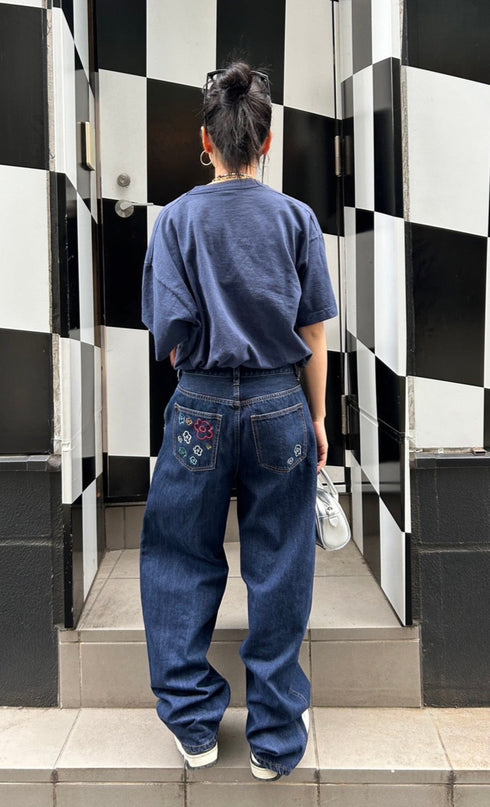 刺繍カーブデニム